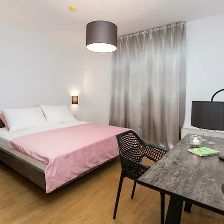 Hotel Pansion Preza Selce Exterior foto